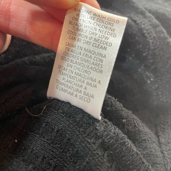 Chaser Top Womens Small Black Long Sleeve Waffle Knit Button Cuffs Crew Neck - Picture 8 of 9